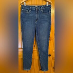 Calvin Klein Women's, stretchy skinny jeans Sz 14 EUC